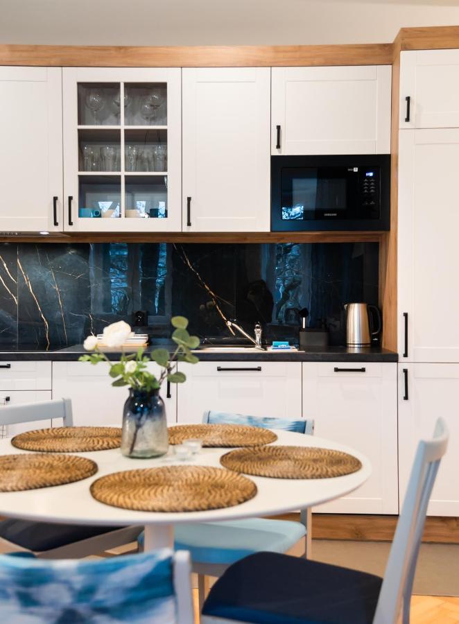 Old Town Eclectic Apartment For 6 People Варшава Екстериор снимка
